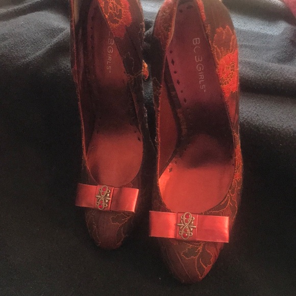 Sponky and Classy - Picture 3 of 6